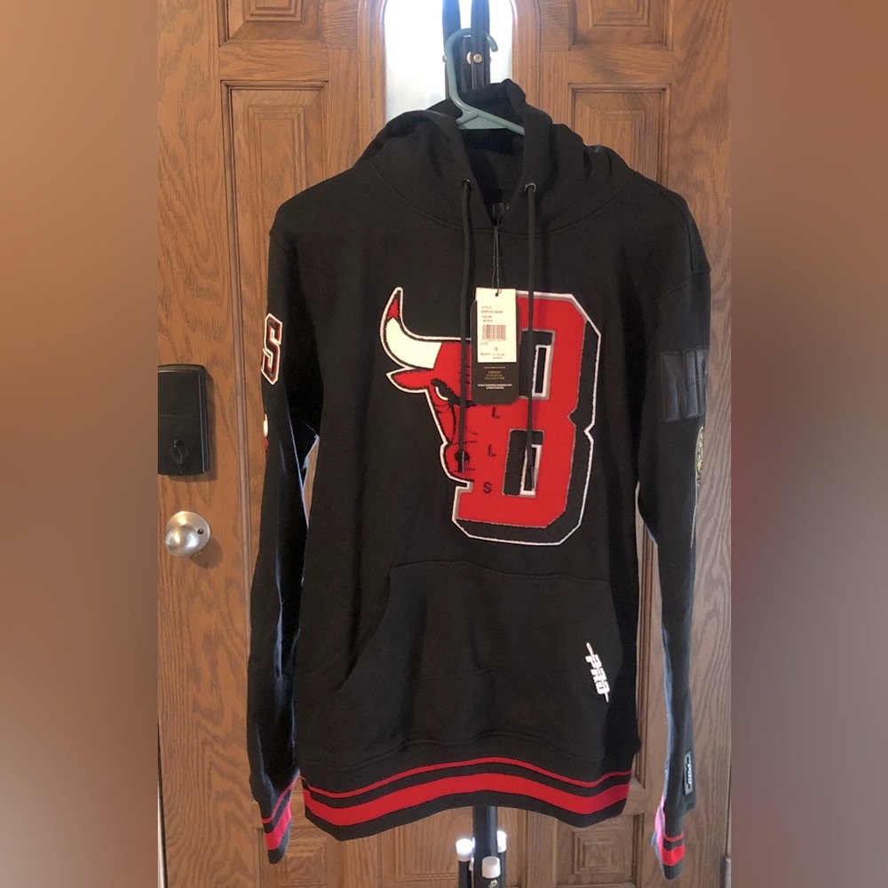 Chicago Bulls 6x Champ hoodie.